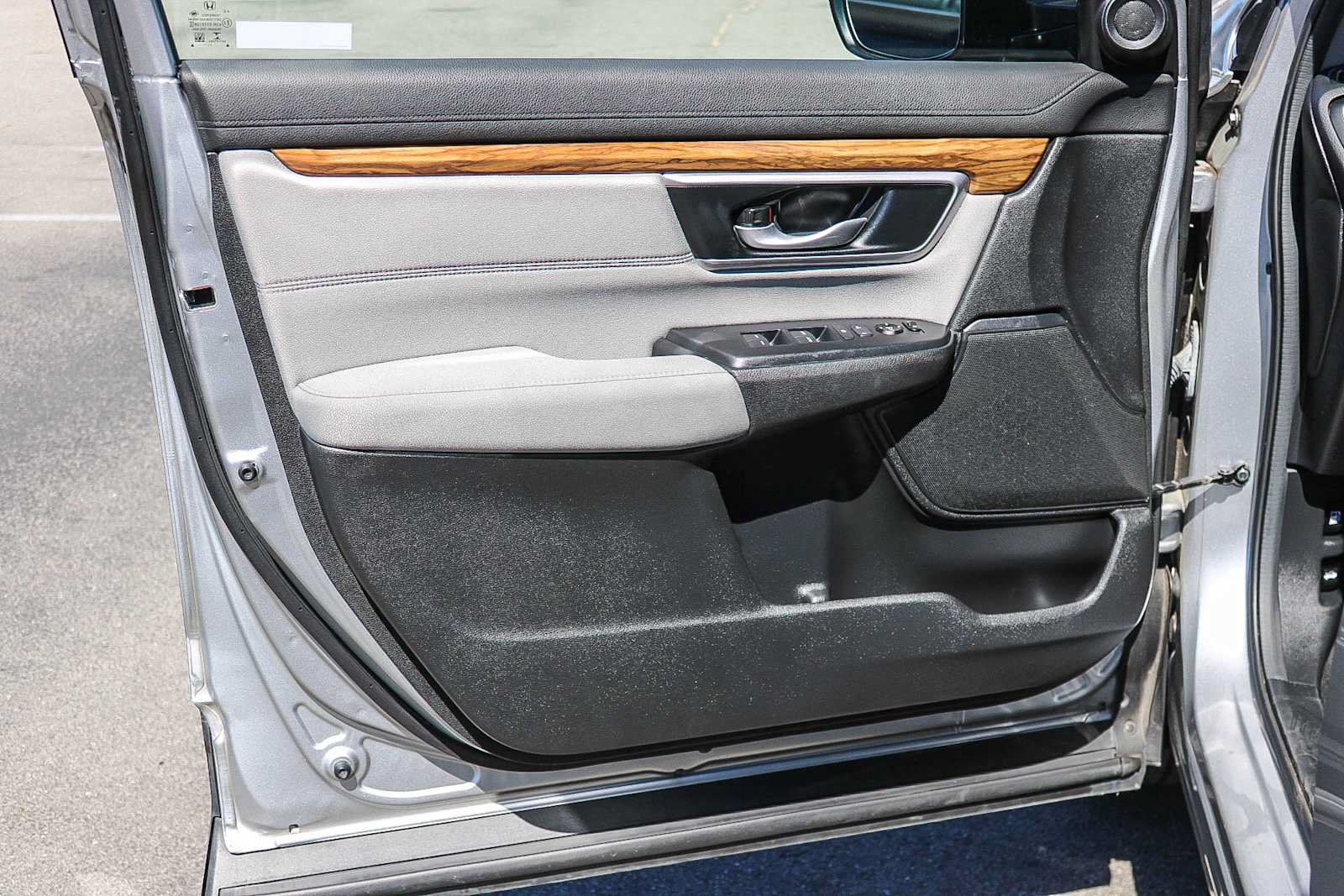Certified 2021 Honda CR-V EX image 24