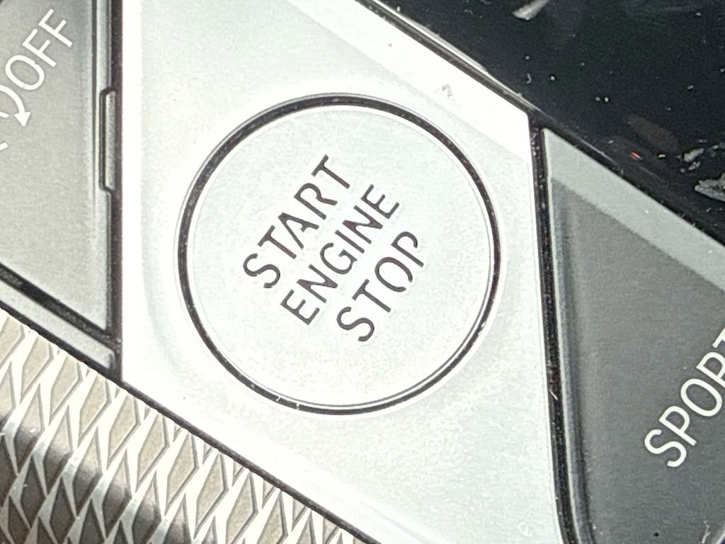 Used 2023 BMW 430i Convertible w/ M Sport Package image 34