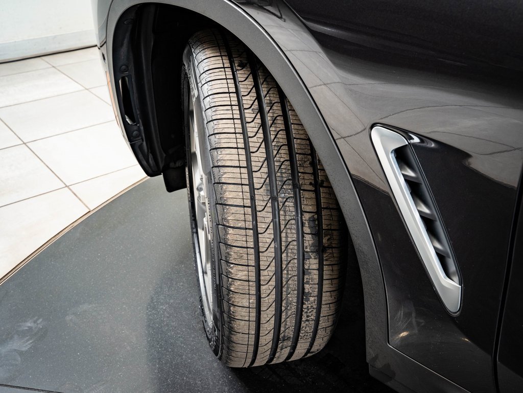 Certified 2024 BMW X3 xDrive30i w/ Convenience Package image 39