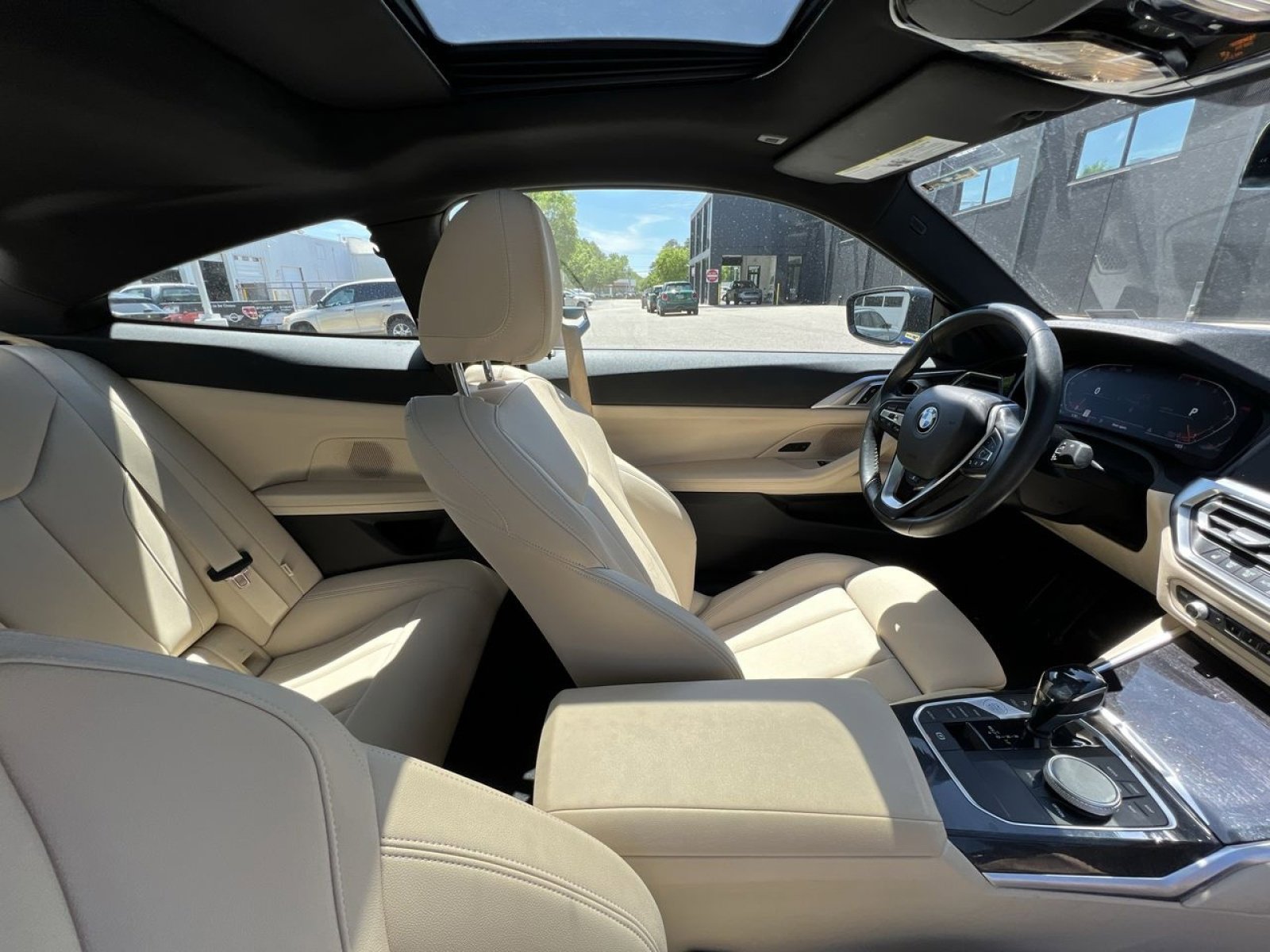 Used 2021 BMW 430i xDrive Coupe w/ Premium Package AWD/4WD image 5