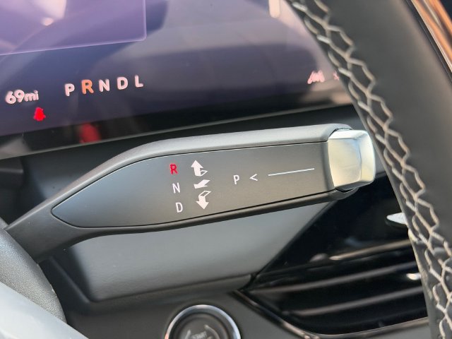 New 2027 Buick Enclave Avenir FWD image 24