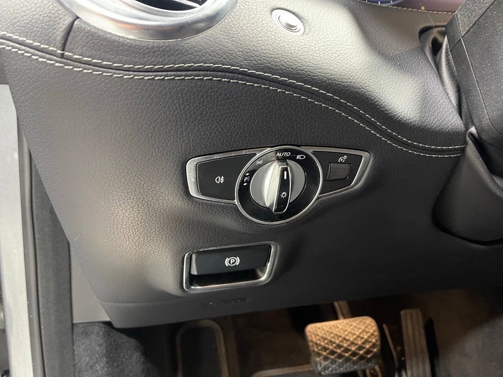 Certified 2019 Mercedes-Benz S 560 4MATIC Coupe image 19