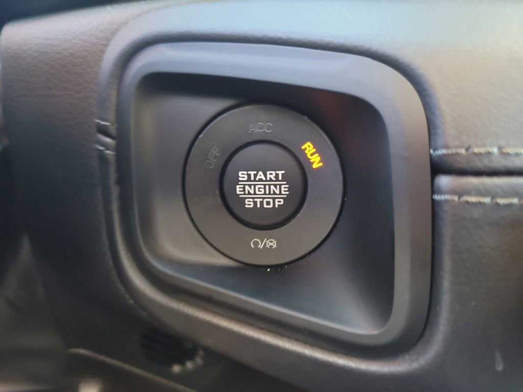 Used 2025 Jeep Wrangler Unlimited Rubicon 392 image 26