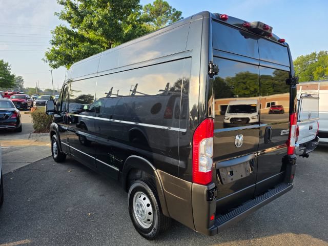 Used 2023 RAM ProMaster 2500 w/ LED Premium FWD image 2