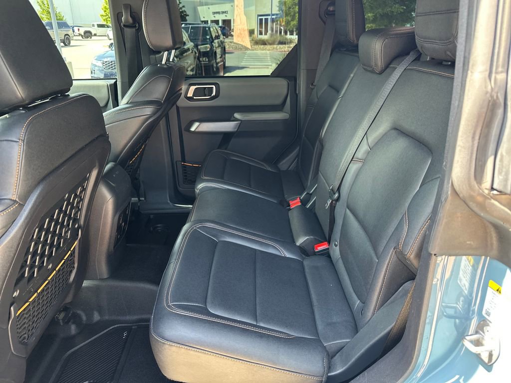 Used 2022 Ford Bronco Badlands w/ Sasquatch Package AWD/4WD image 31