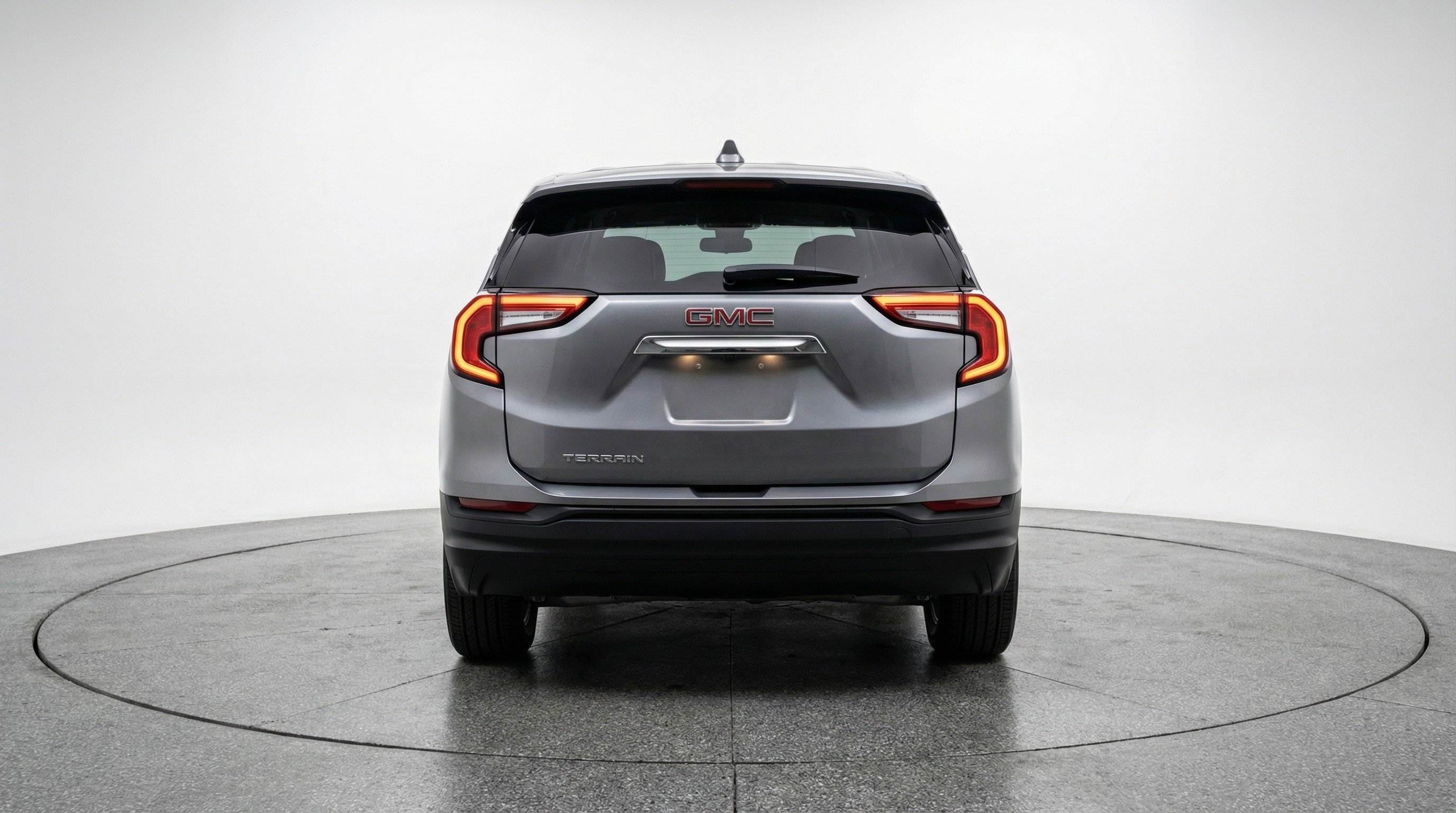 Used 2024 GMC Terrain SLE FWD image 7