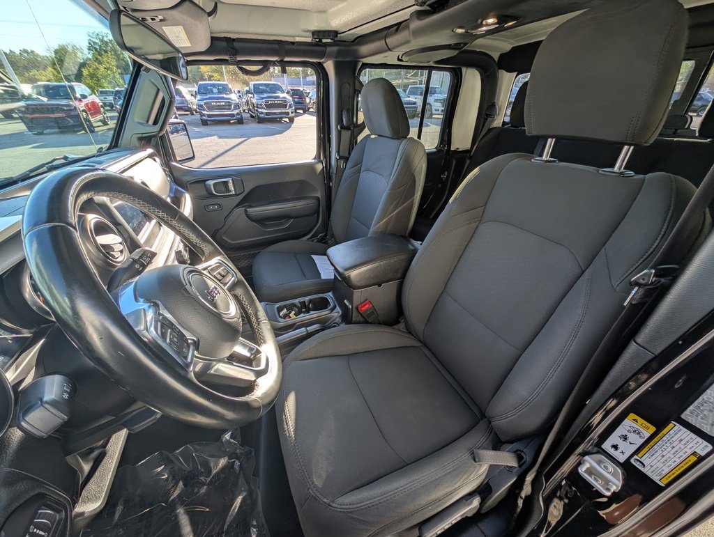 Used 2020 Jeep Gladiator Sport w/ Quick Order Package 24S image 15