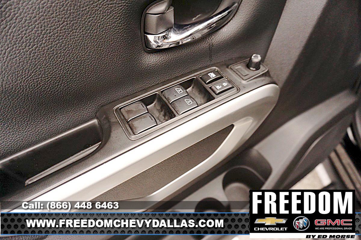 Used 2024 Nissan Titan SV w/ SV Convenience Package AWD/4WD image 34