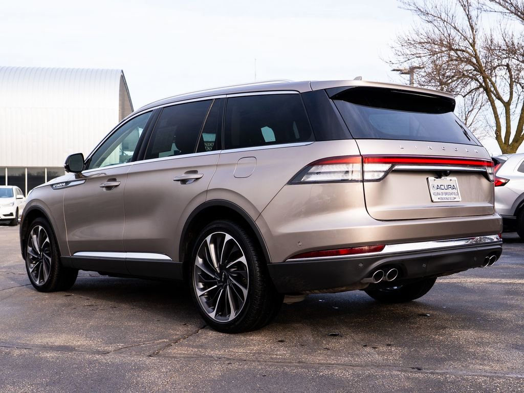 Used 2020 Lincoln Aviator Reserve w/ Equipment Group 202A image 9
