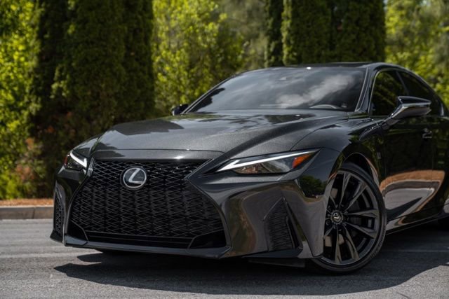 Used 2024 Lexus IS 300 F Sport RWD image 2
