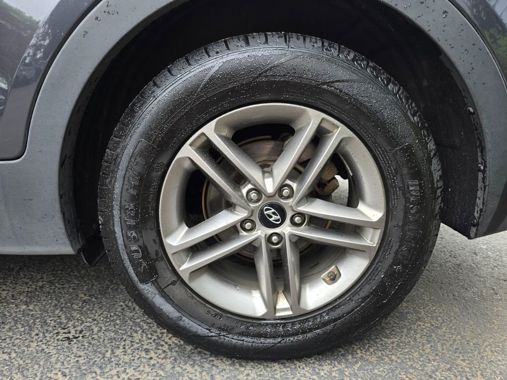 Used 2018 Hyundai Santa Fe Sport FWD image 6
