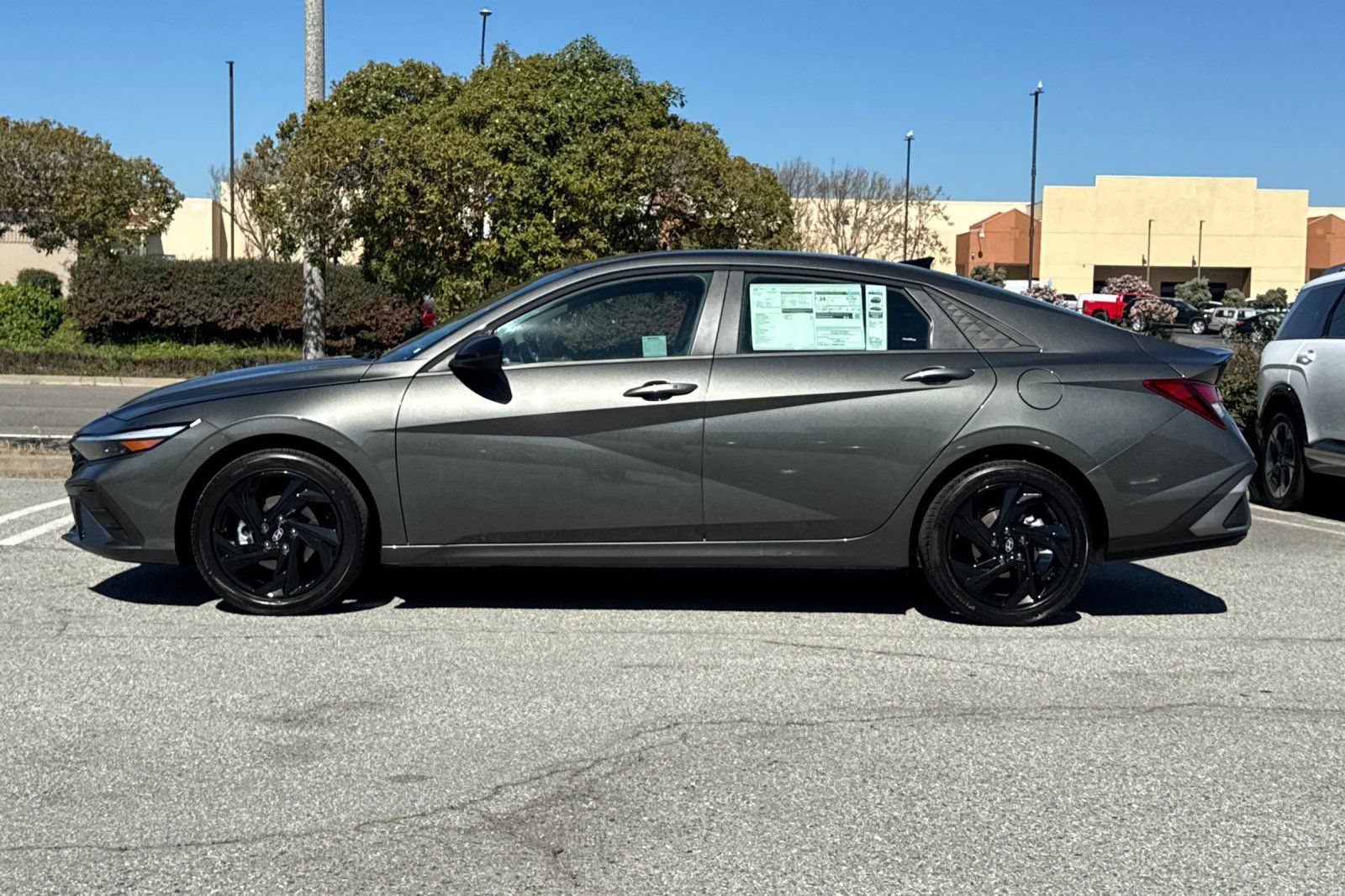 New 2026 Hyundai Elantra Sport FWD image 7