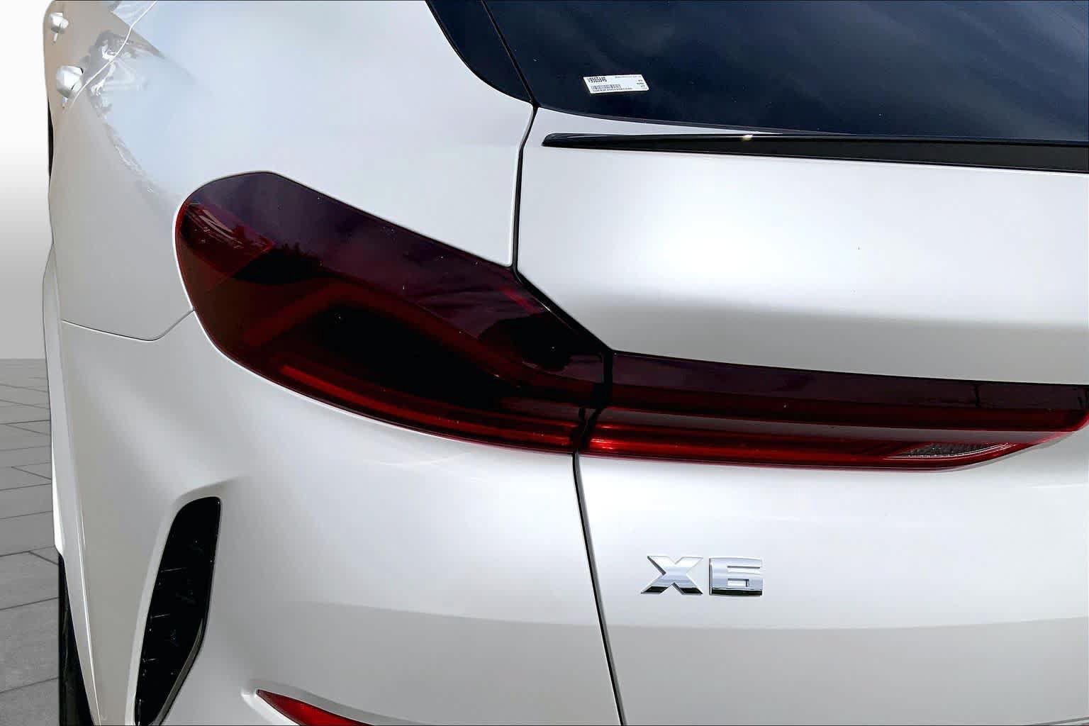 New 2027 BMW X6 M60i AWD/4WD image 14