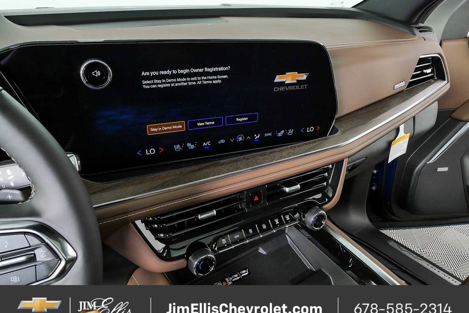 New 2026 Chevrolet Tahoe High Country AWD/4WD image 13