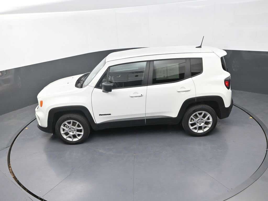 Used 2023 Jeep Renegade Latitude image 18