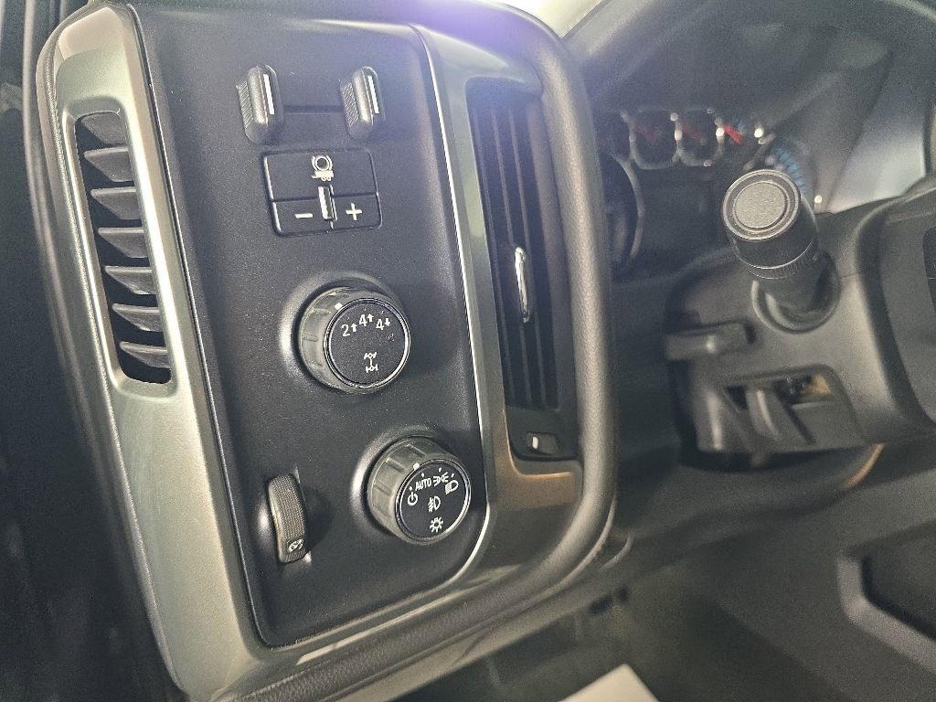 Used 2018 Chevrolet Silverado 2500 LTZ w/ Duramax Plus Package AWD/4WD image 14