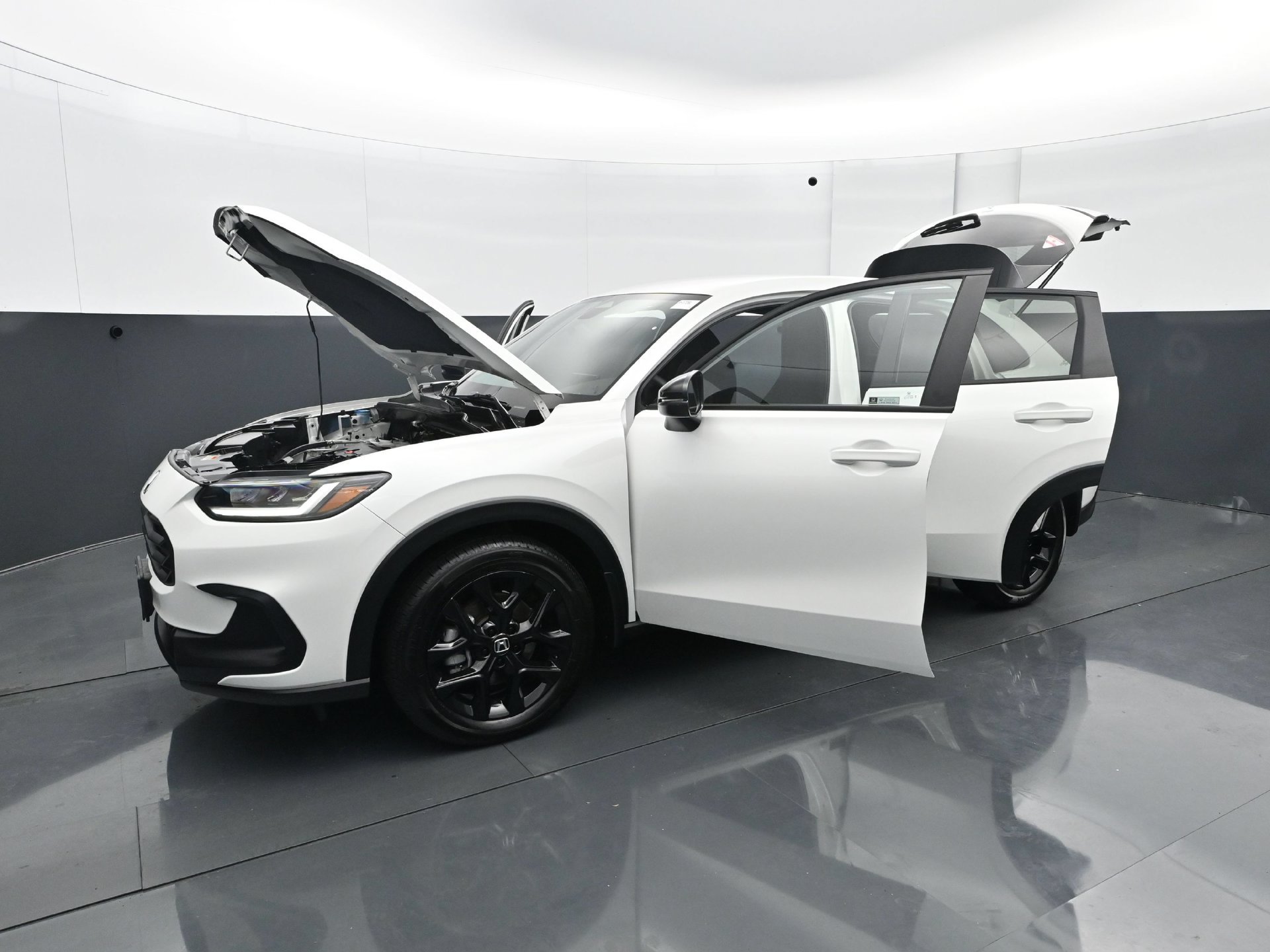 Used 2024 Honda HR-V Sport image 29