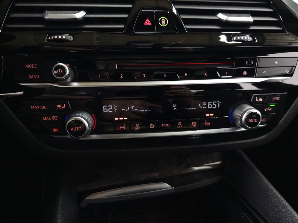Used 2019 BMW 530i xDrive w/ Convenience Package AWD/4WD image 25