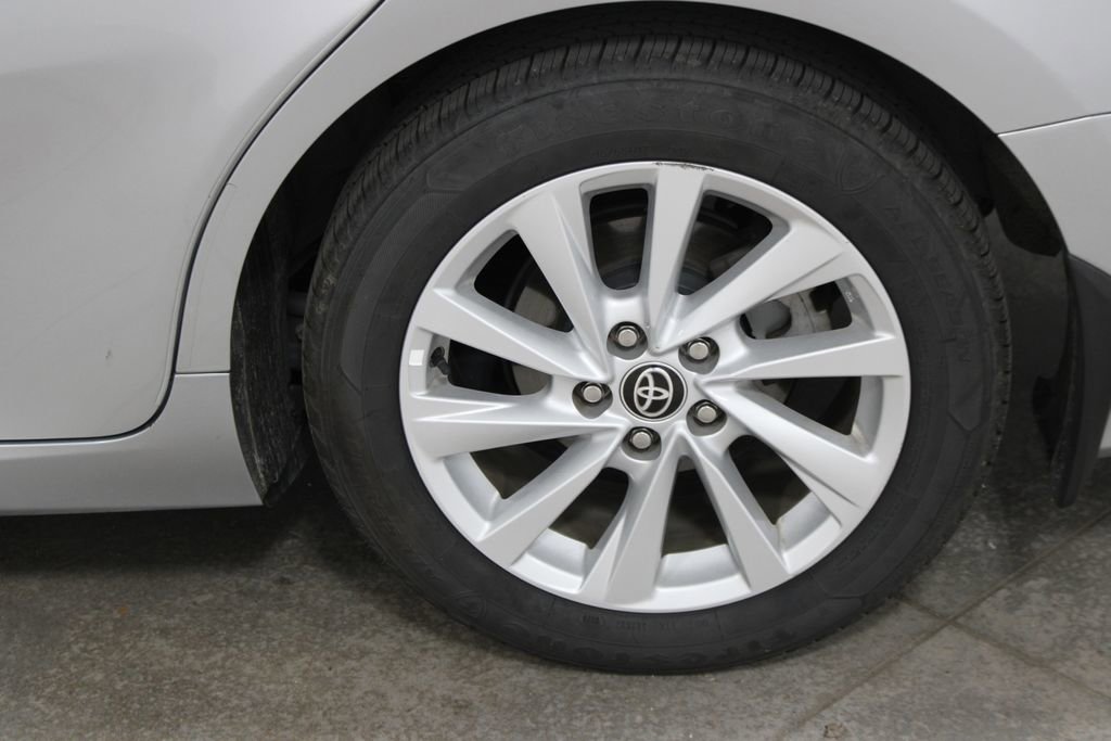 Used 2022 Toyota Camry LE FWD image 42