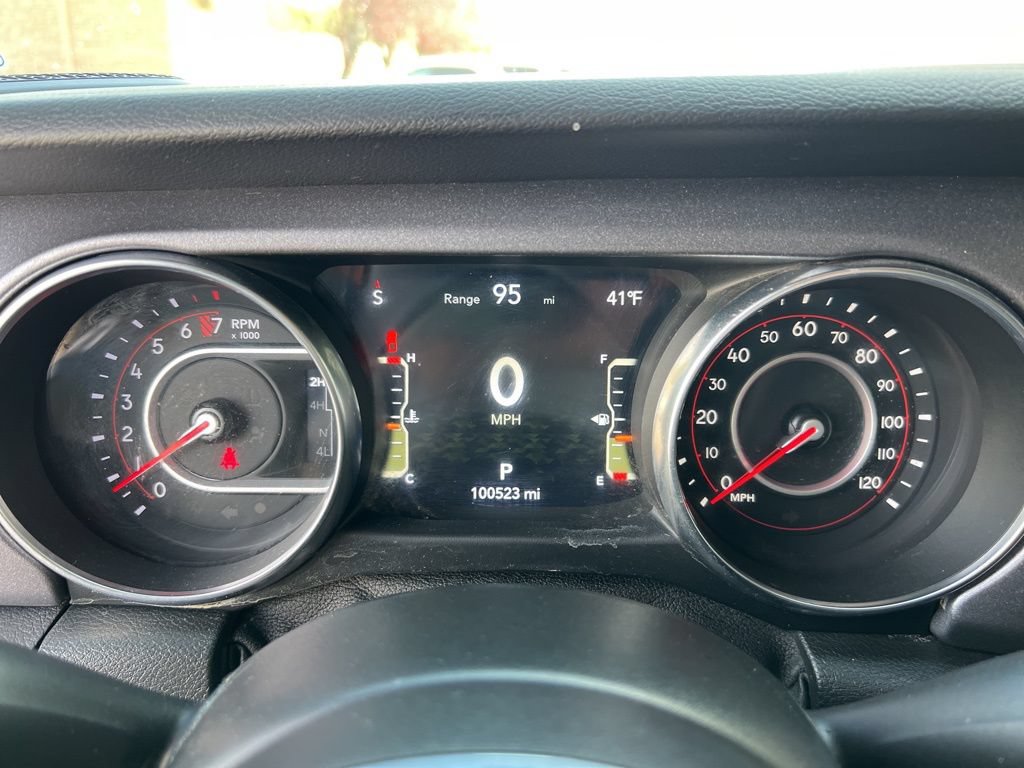 Used 2021 Jeep Gladiator Mojave AWD/4WD image 14