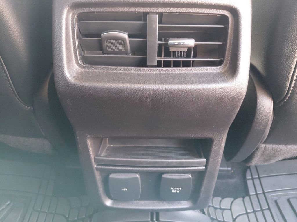 Used 2015 Ford Edge SEL w/ Equipment Group 201A image 20