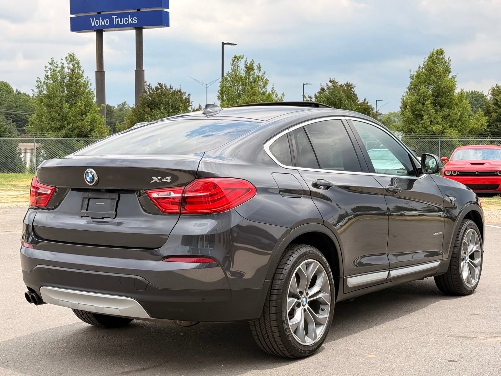 Used 2015 BMW X4 xDrive28i AWD/4WD image 14