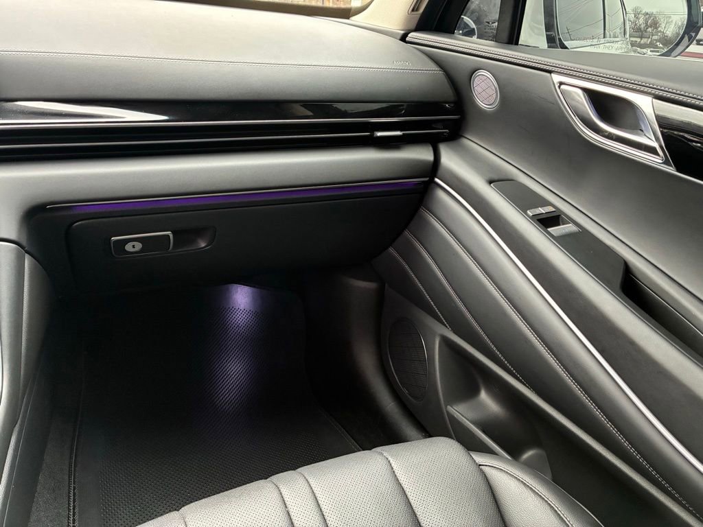 Used 2025 Genesis GV80 2.5T image 40