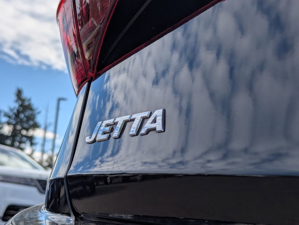 Used 2021 Volkswagen Jetta S w/ Driver Assistance Package FWD image 28