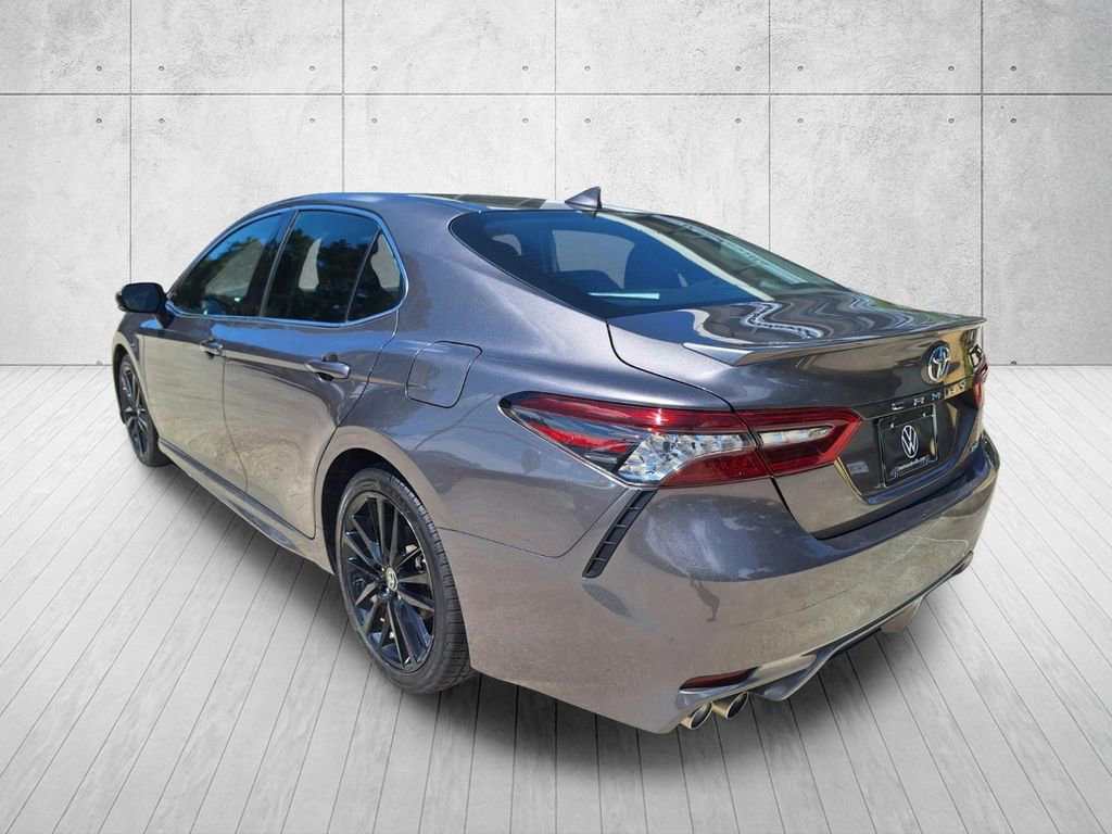 Used 2024 Toyota Camry XSE FWD image 3