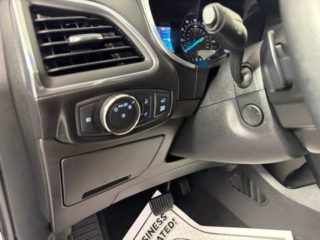 Used 2020 Ford Edge Titanium w/ Class II Trailer Tow Package AWD/4WD image 14