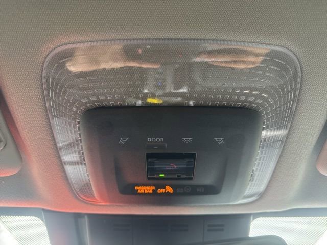 Used 2023 Toyota Prius XLE image 33