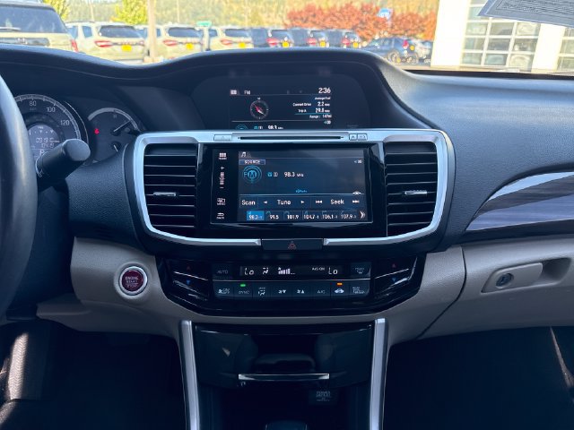 Used 2016 Honda Accord EX-L image 21