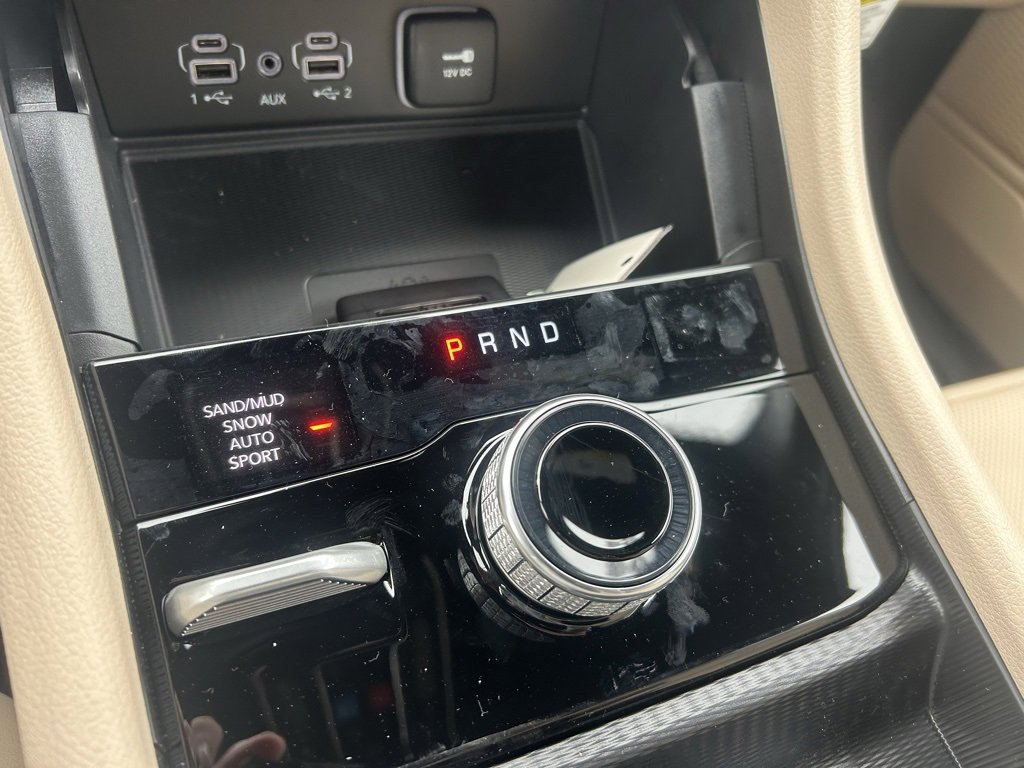 New 2025 Jeep Grand Cherokee Limited w/ Luxury Tech Group II image 18