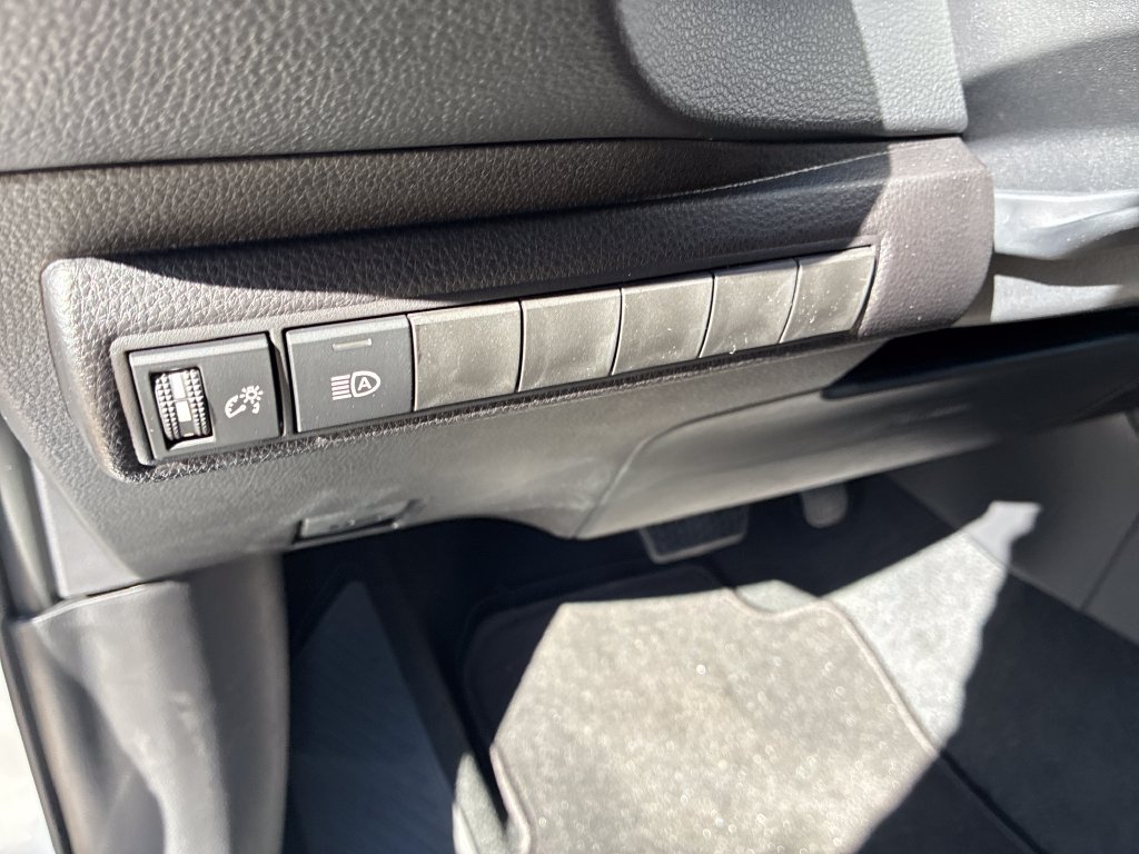 New 2027 Toyota Corolla SE FWD image 28