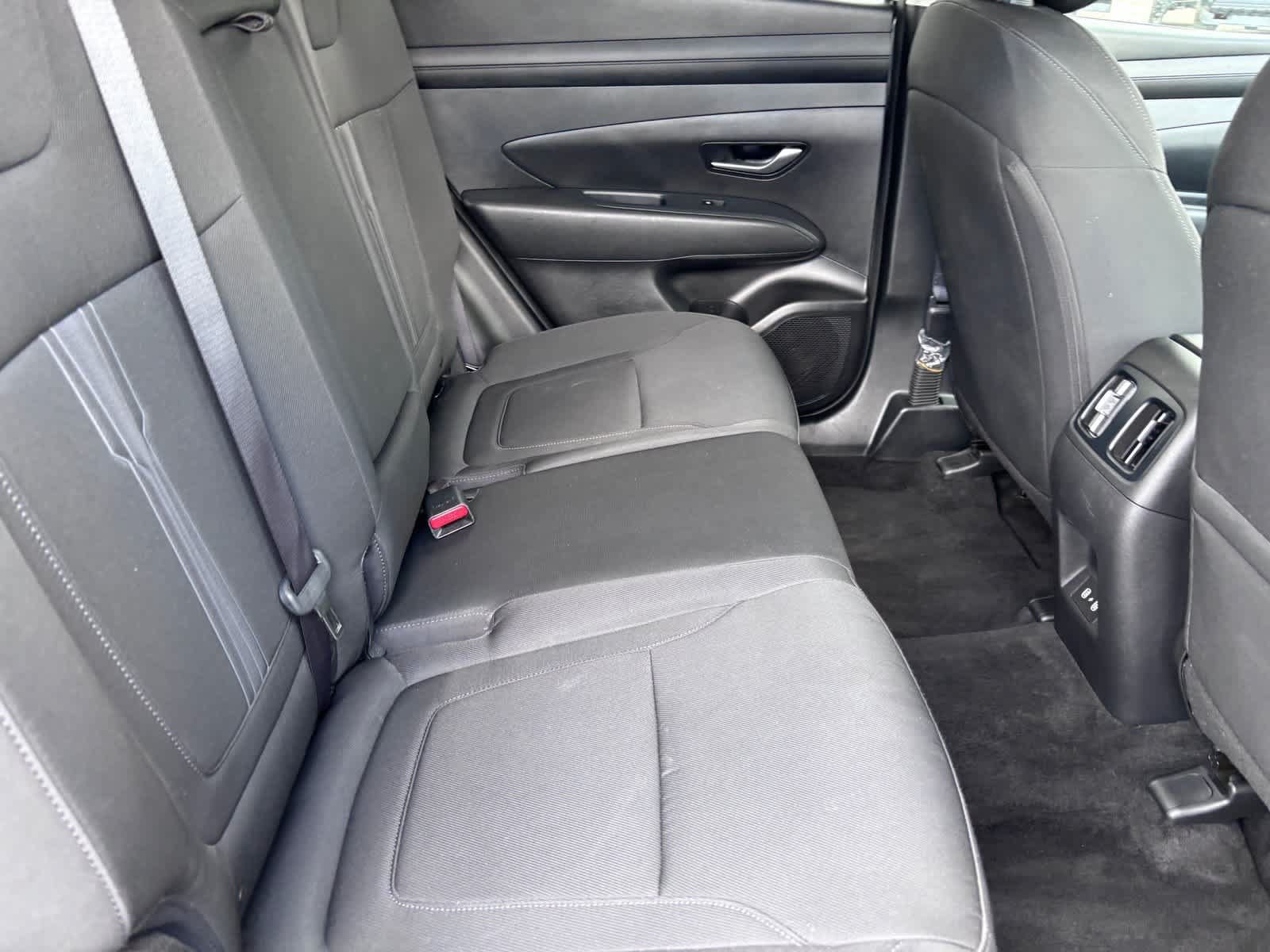 Used 2025 Hyundai Tucson SEL AWD/4WD image 15