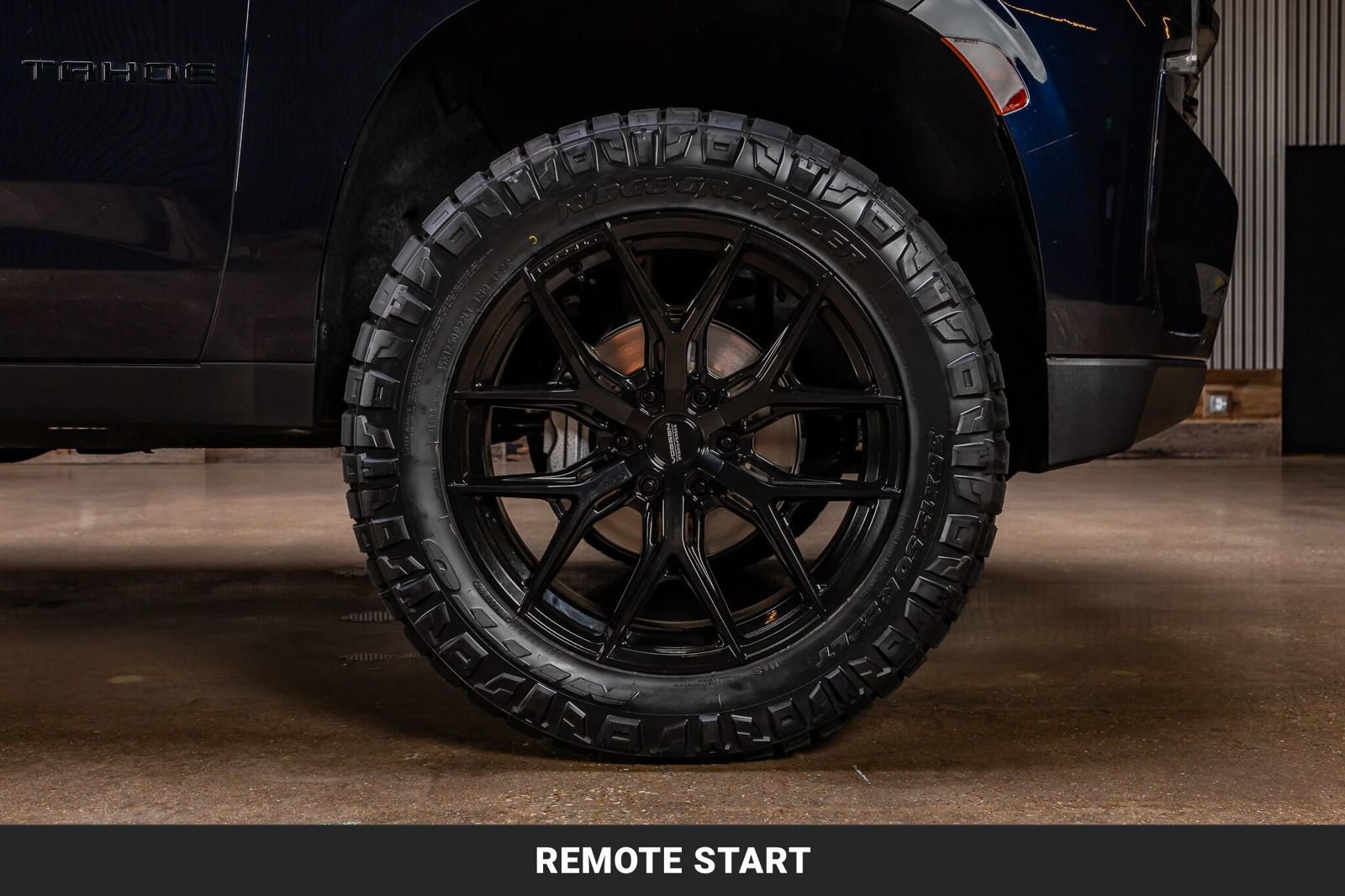Used 2024 Chevrolet Tahoe RST w/ Luxury Package AWD/4WD image 12