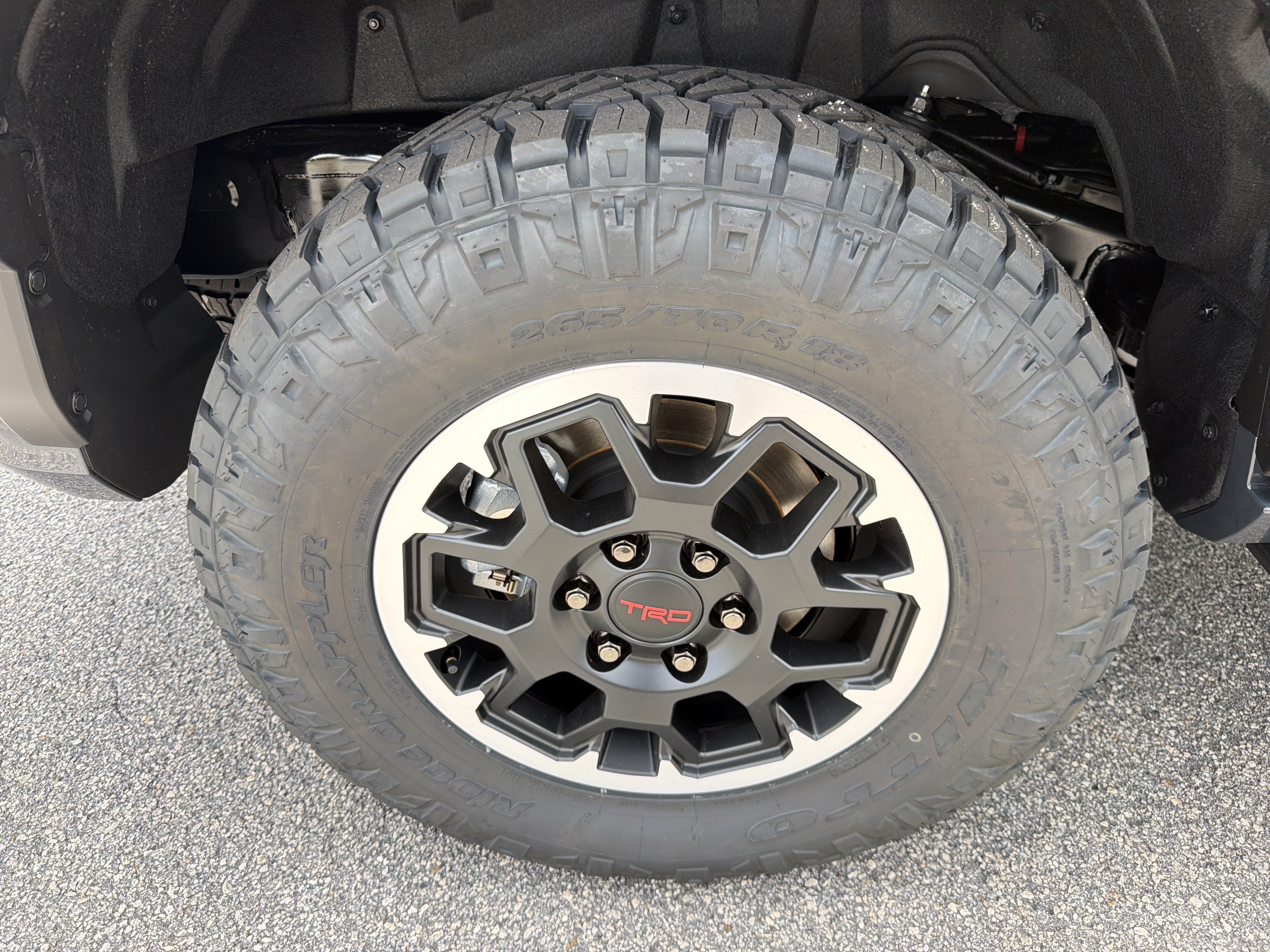 New 2026 Toyota 4Runner TRD Off-Road Premium AWD/4WD image 17