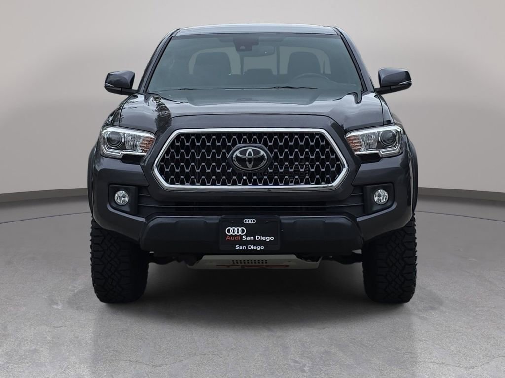 Used 2019 Toyota Tacoma TRD Off-Road w/ Technology Package AWD/4WD image 3