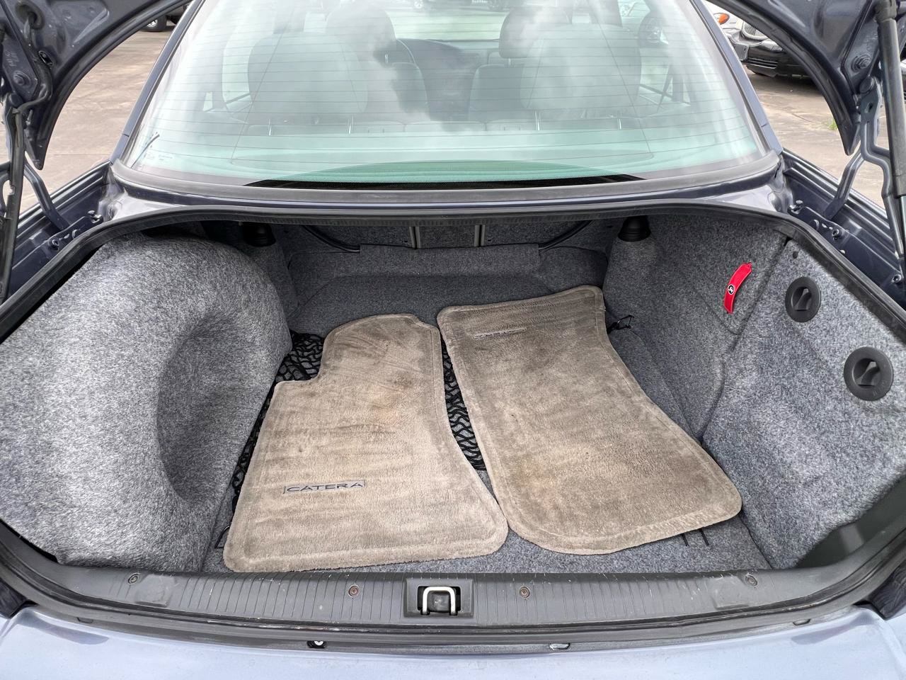 Used 1997 Cadillac Catera RWD image 30