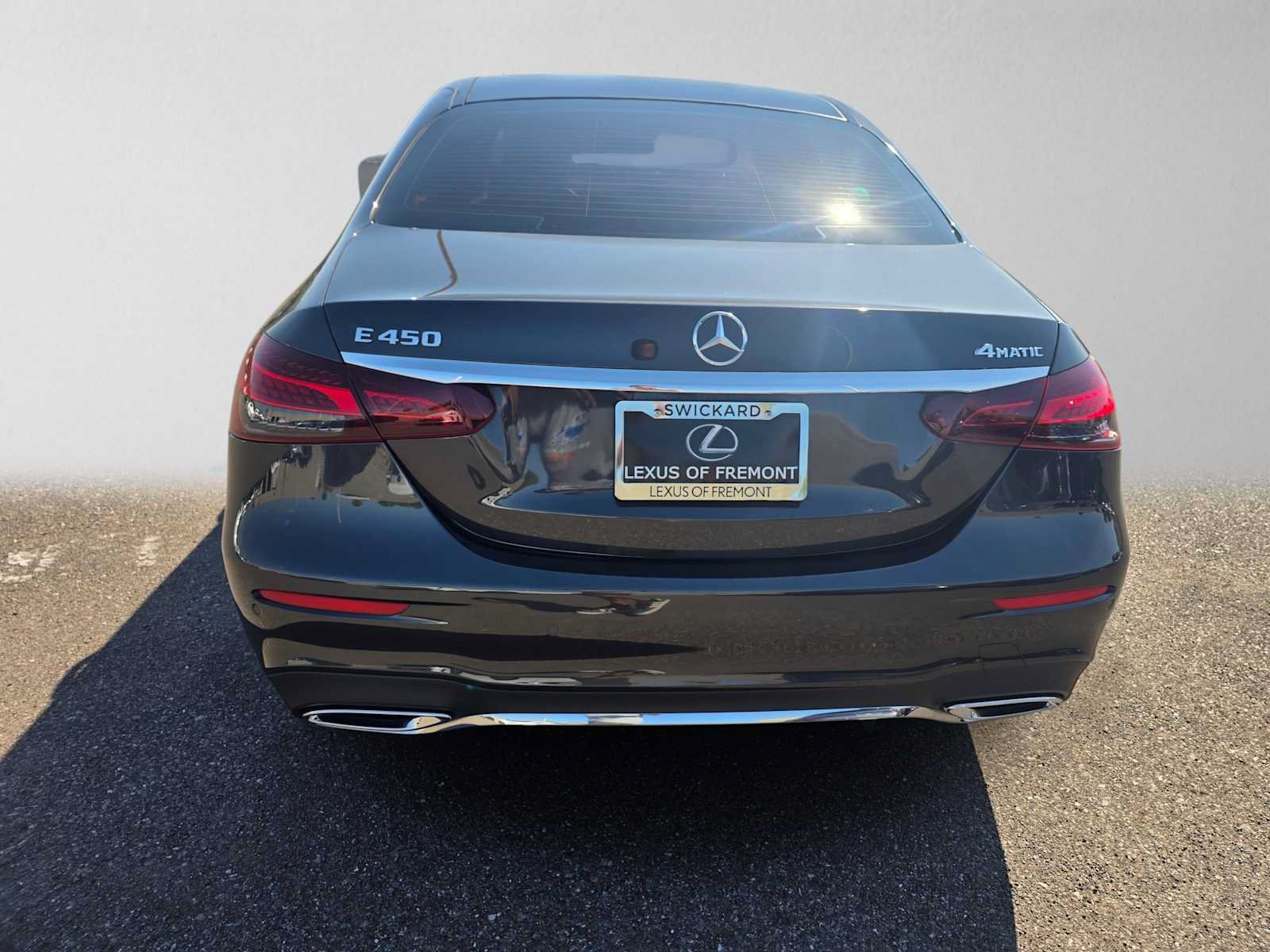 Used 2022 Mercedes-Benz E 450 4MATIC Sedan image 4