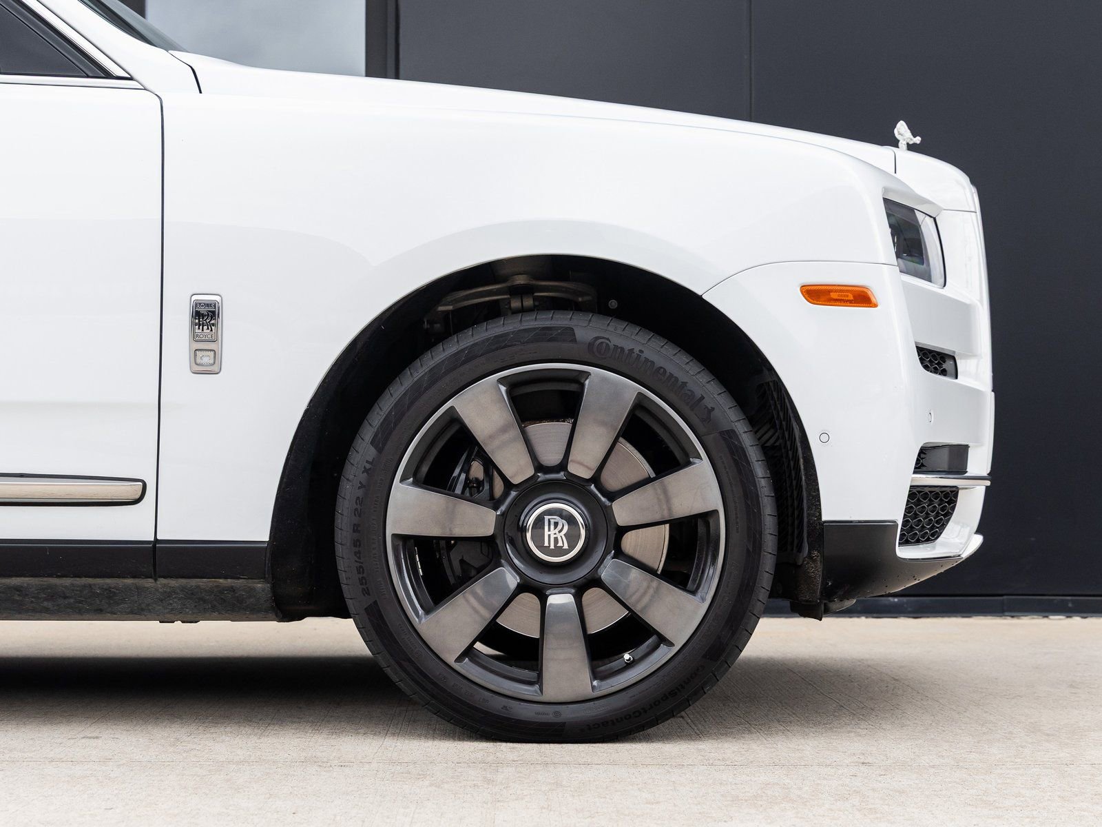 Certified 2022 Rolls-Royce Cullinan image 13