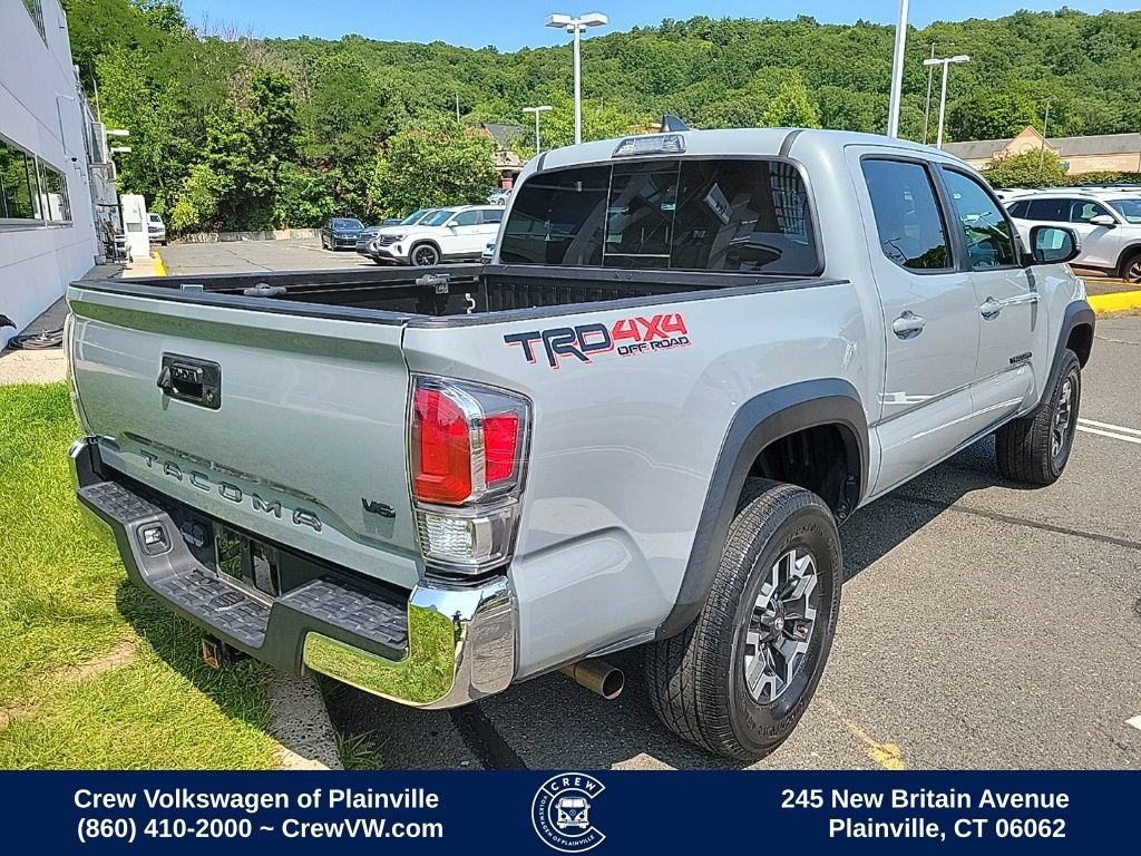 Used 2020 Toyota Tacoma TRD Off-Road AWD/4WD image 3