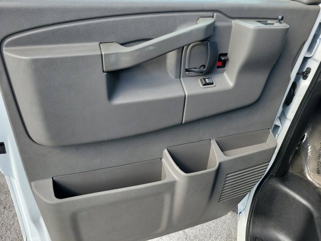 Used 2019 Chevrolet Express 3500 LT w/ LT Preferred Equipment Group RWD image 20