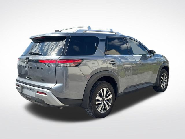 Used 2023 Nissan Pathfinder SL w/ Lighting Package (N92) FWD image 6