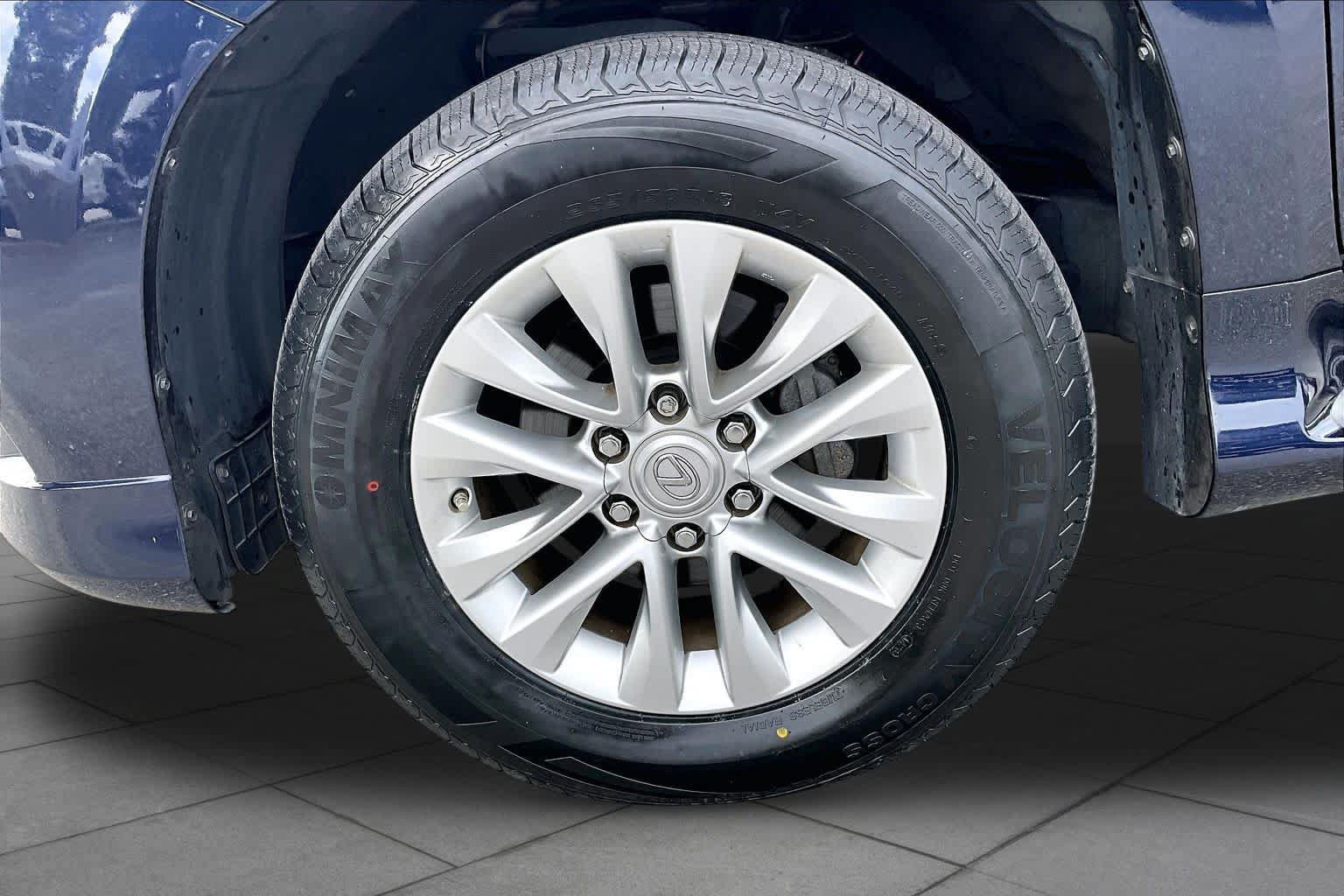 Used 2019 Lexus GX 460 Premium AWD/4WD image 11