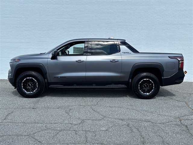 New 2026 Chevrolet Silverado EV Trail Boss image 2