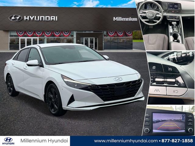 Used 2023 Hyundai Elantra Blue image 1