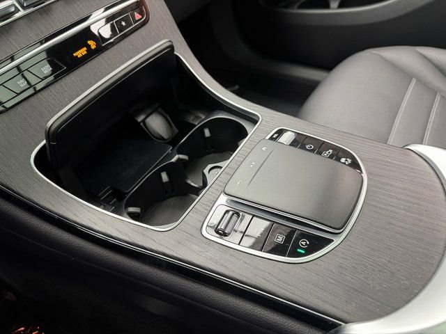 Certified 2022 Mercedes-Benz GLC 300 4MATIC image 19