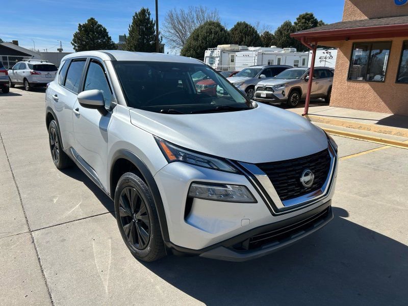 Used 2023 Nissan Rogue SV