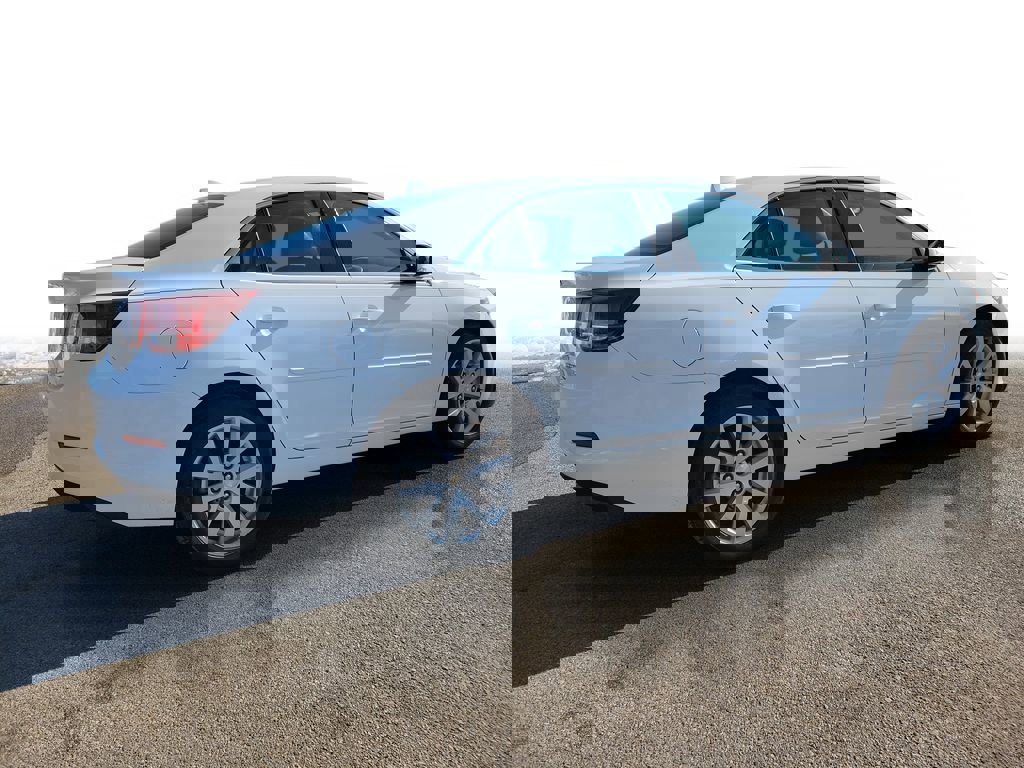 Used 2014 Chevrolet Malibu LT image 4